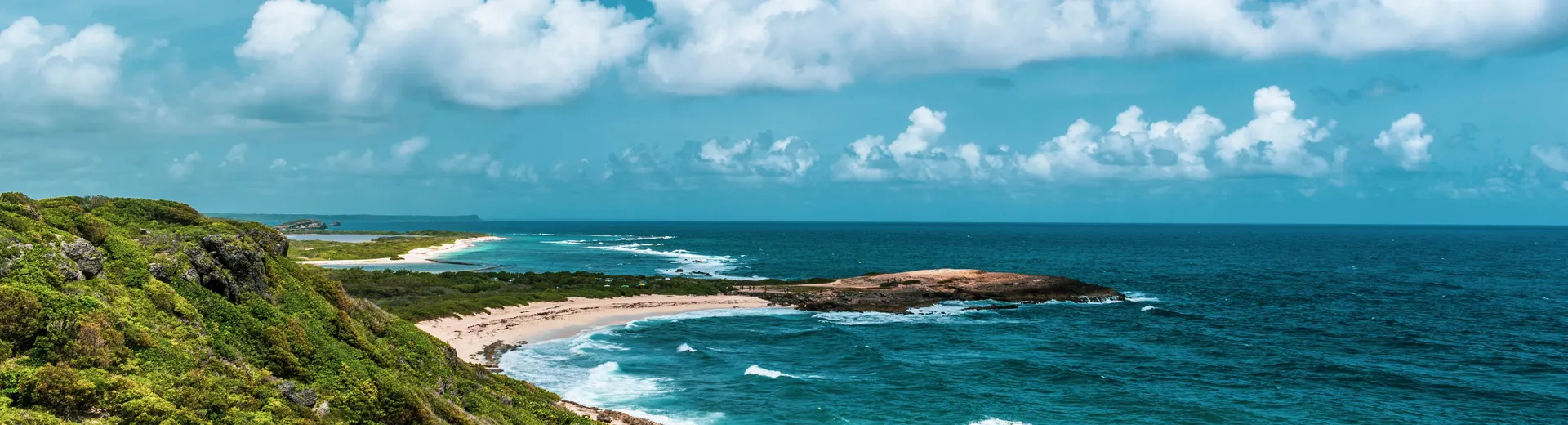 Voyagez en Guadeloupe avec Neckermann. Des hôtels magnifiques à des prix compétitifs. Réservez vos vacances en Guadeloupe dès maintenant.