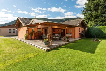 Extérieur maison de vacances (été)