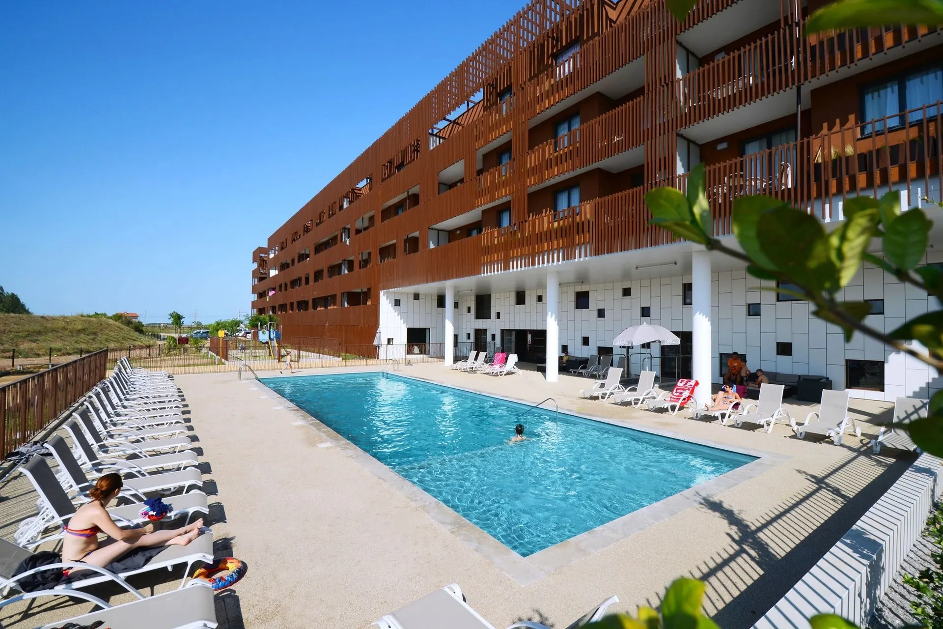 Exterieur vakantiehuis (zomer)