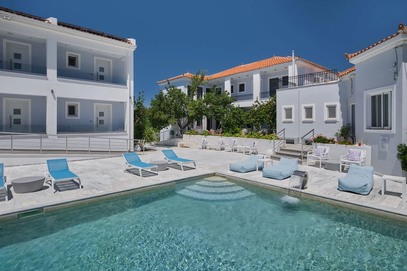 Defkalion Hotel