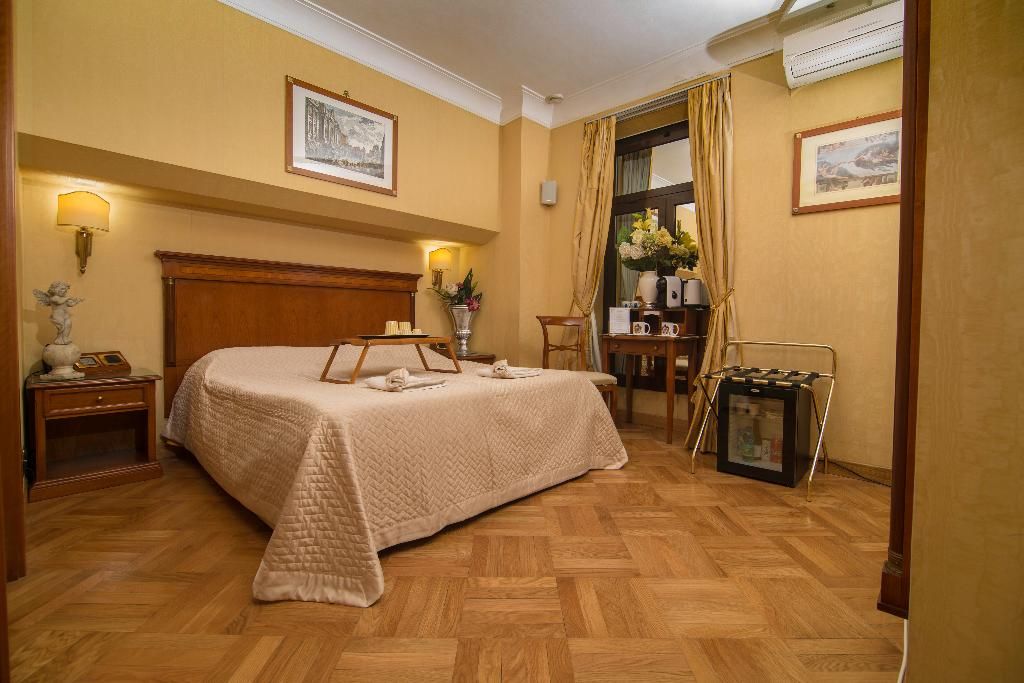 Luxury Rooms H 2000 Roma, foto 9
