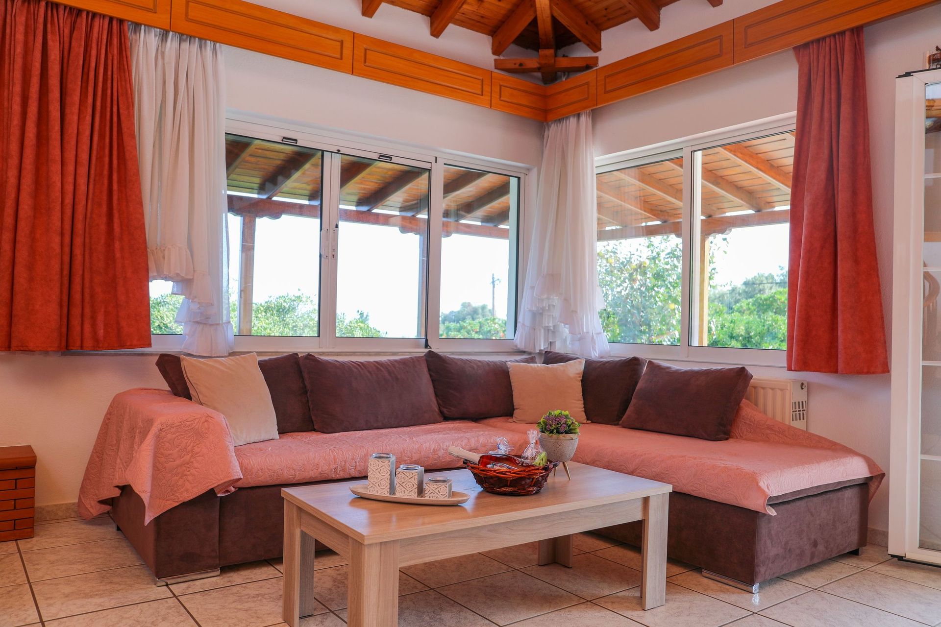 Villa Mitzelos, foto 6
