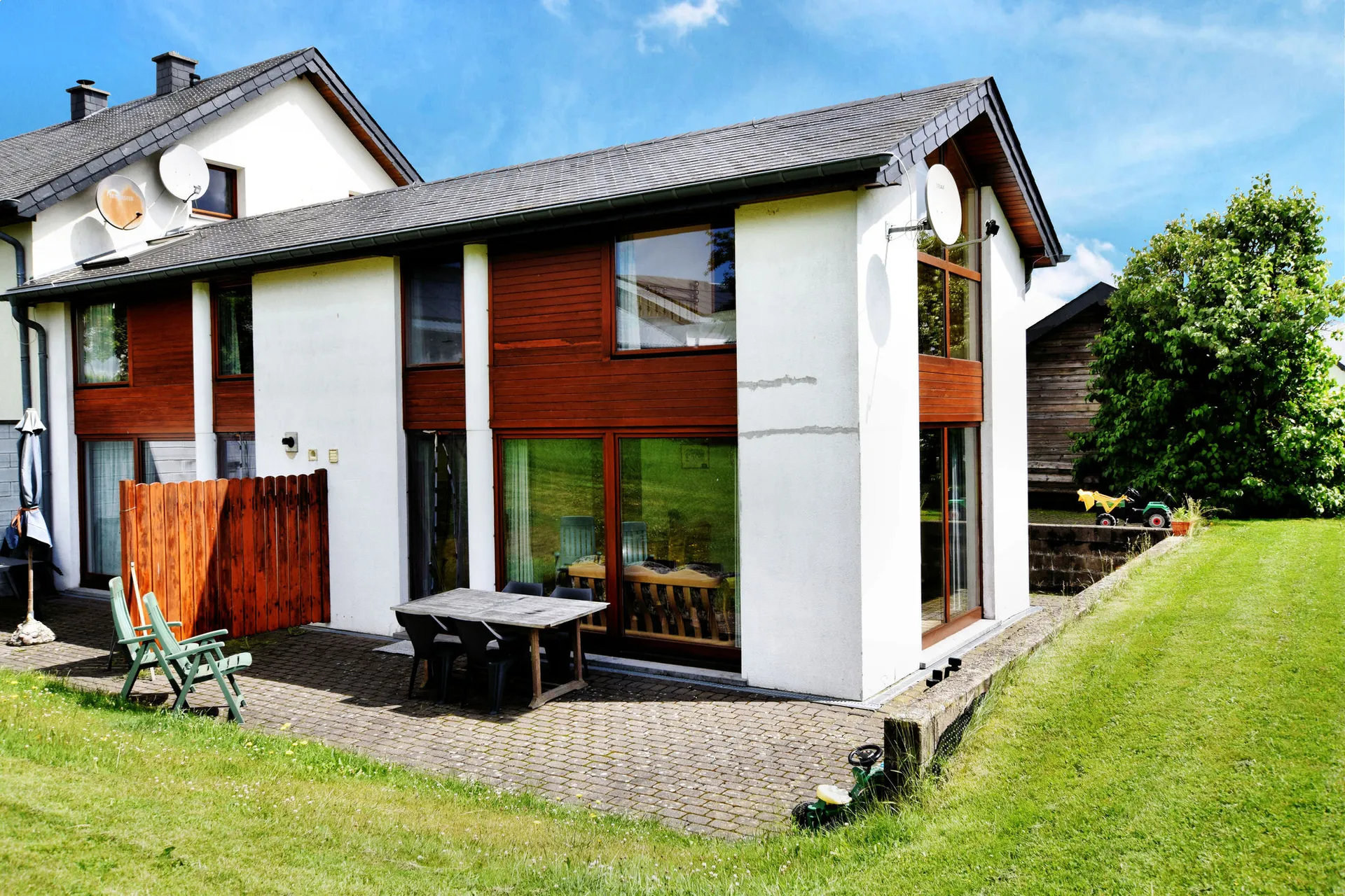 Extérieur maison de vacances (été)