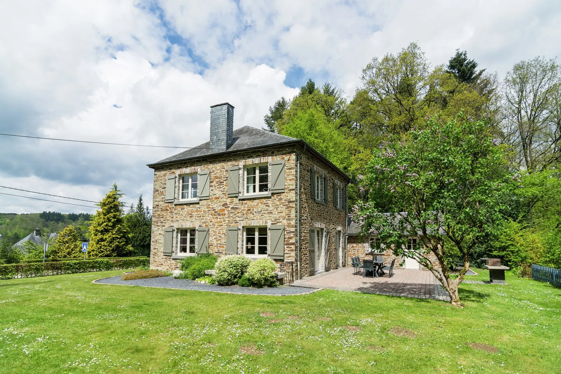 Exterieur vakantiehuis (zomer)