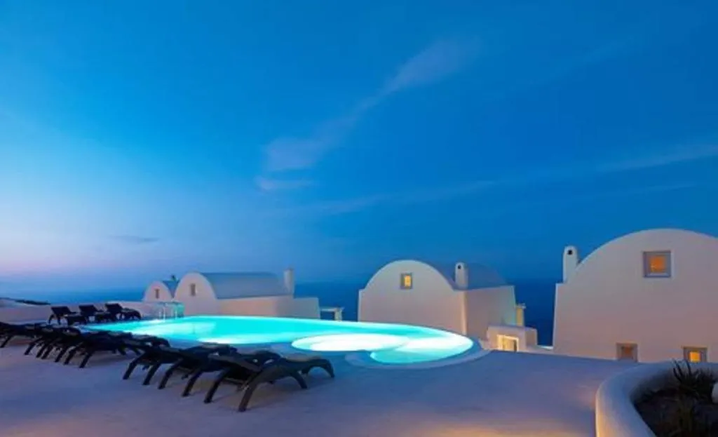 Dome Santorini Resort