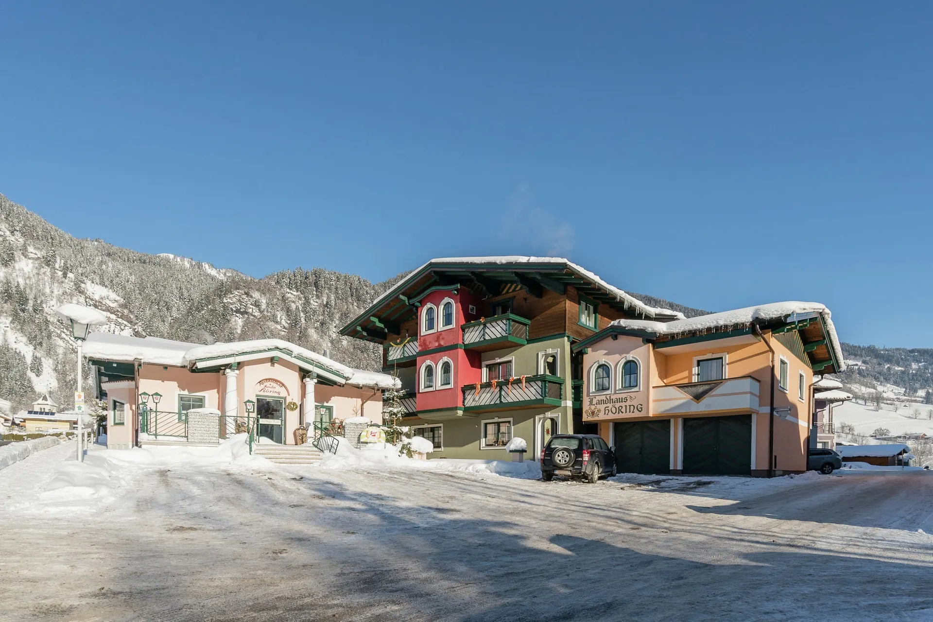 Exterieur vakantiehuis (winter)
