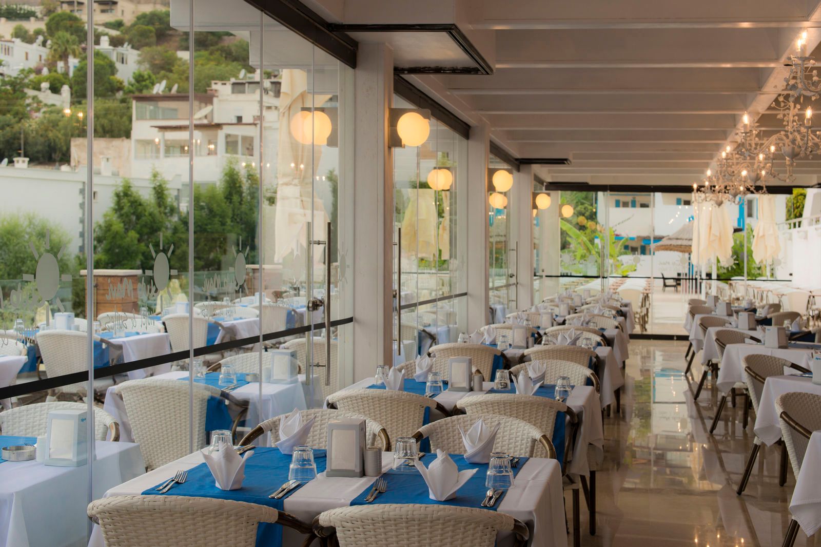 Bellazure Hotel, foto 8