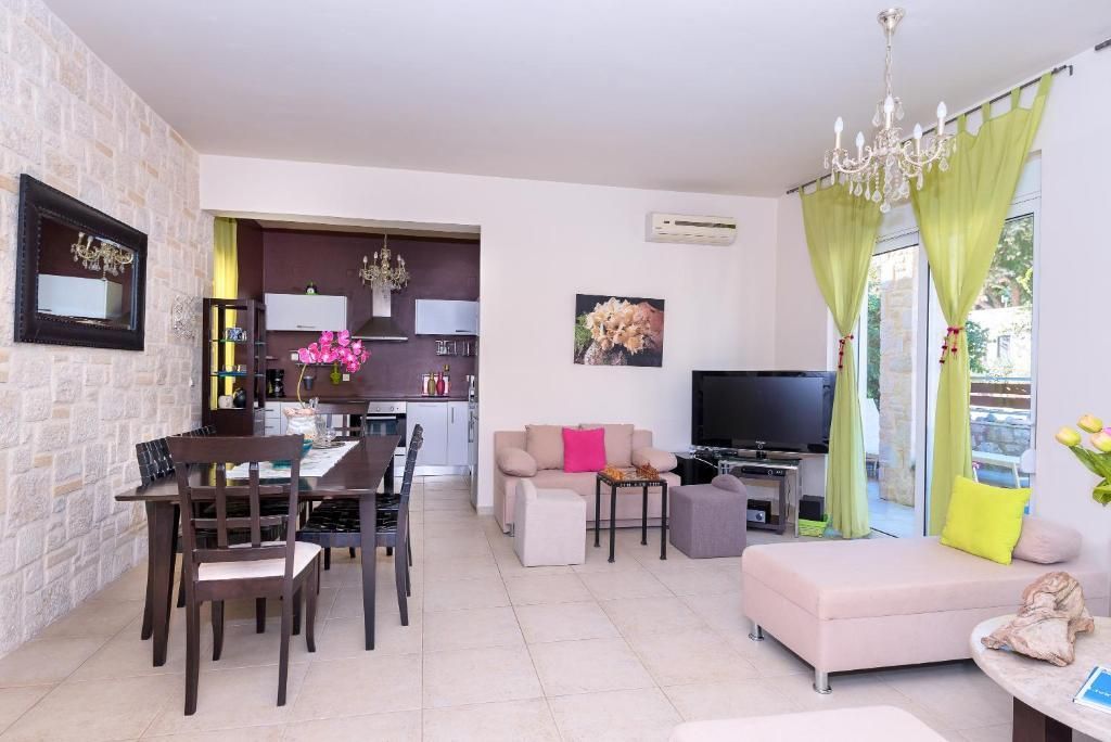 Azure Beach Sea Front Villas, foto 10