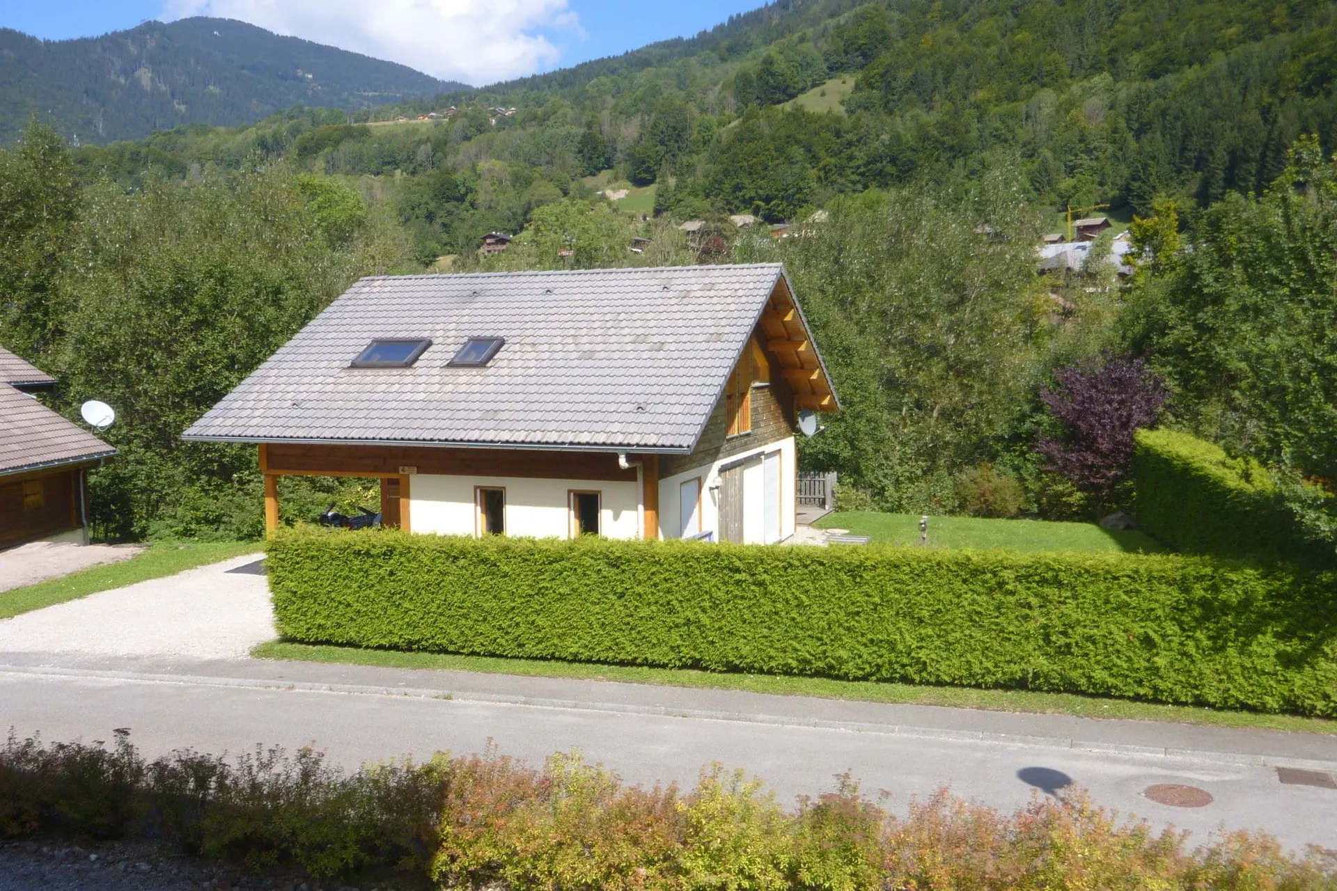 Extérieur maison de vacances (été)