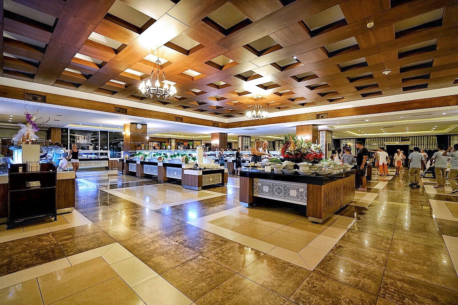 Utopia World Hotel, foto 15