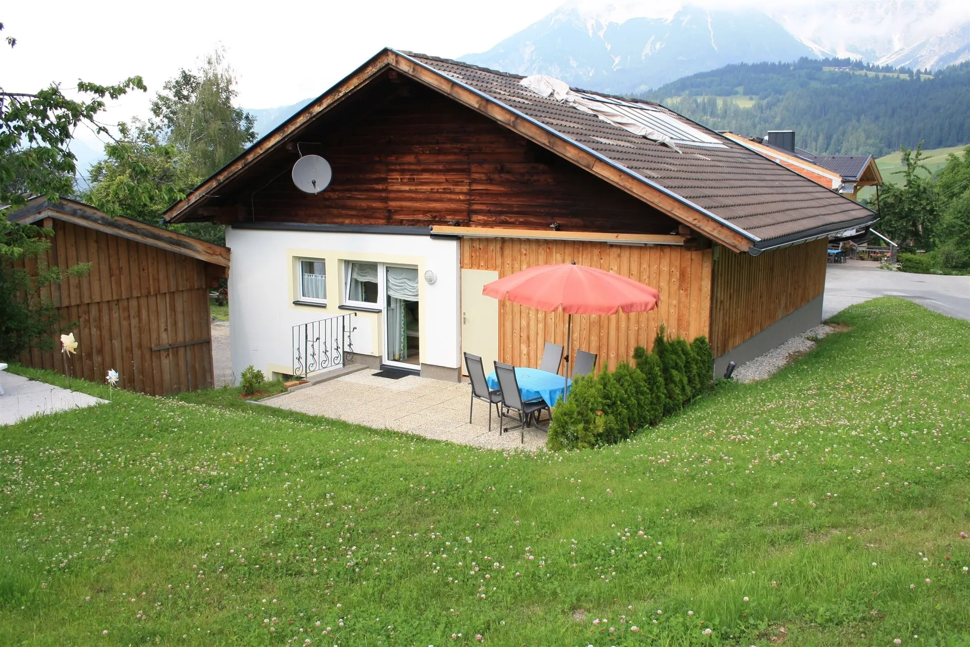 Extérieur maison de vacances (été)