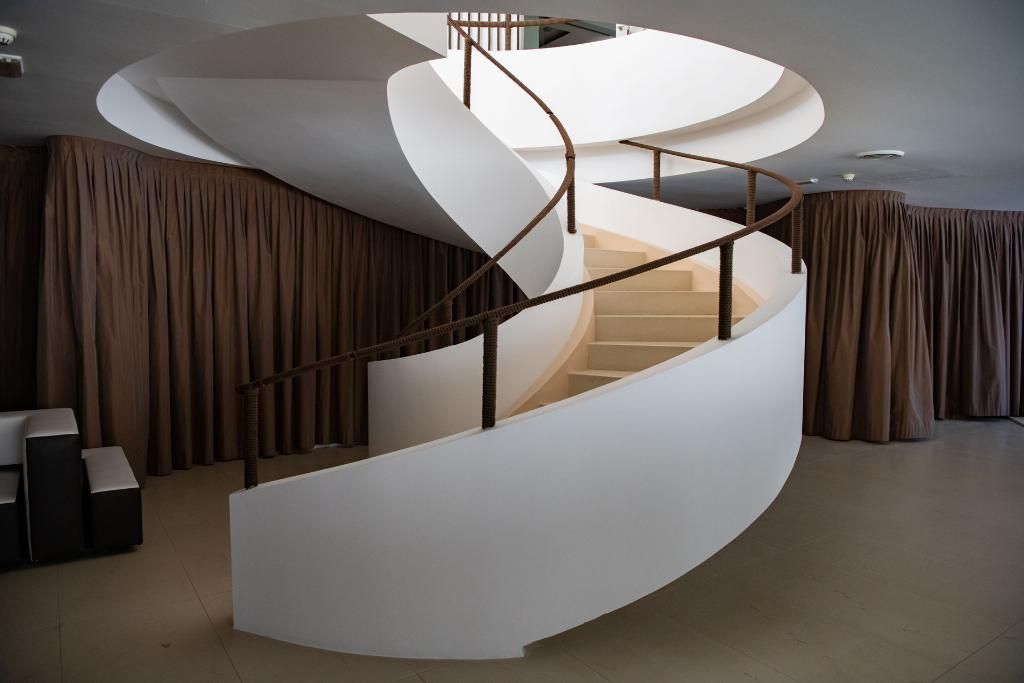 White Hotel, foto 12