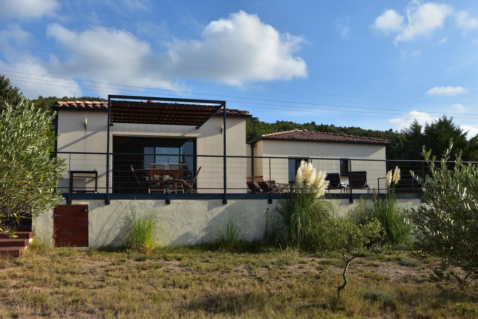 Exterieur vakantiehuis (zomer)