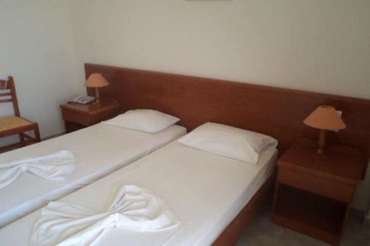 Kamari Bay, foto 9