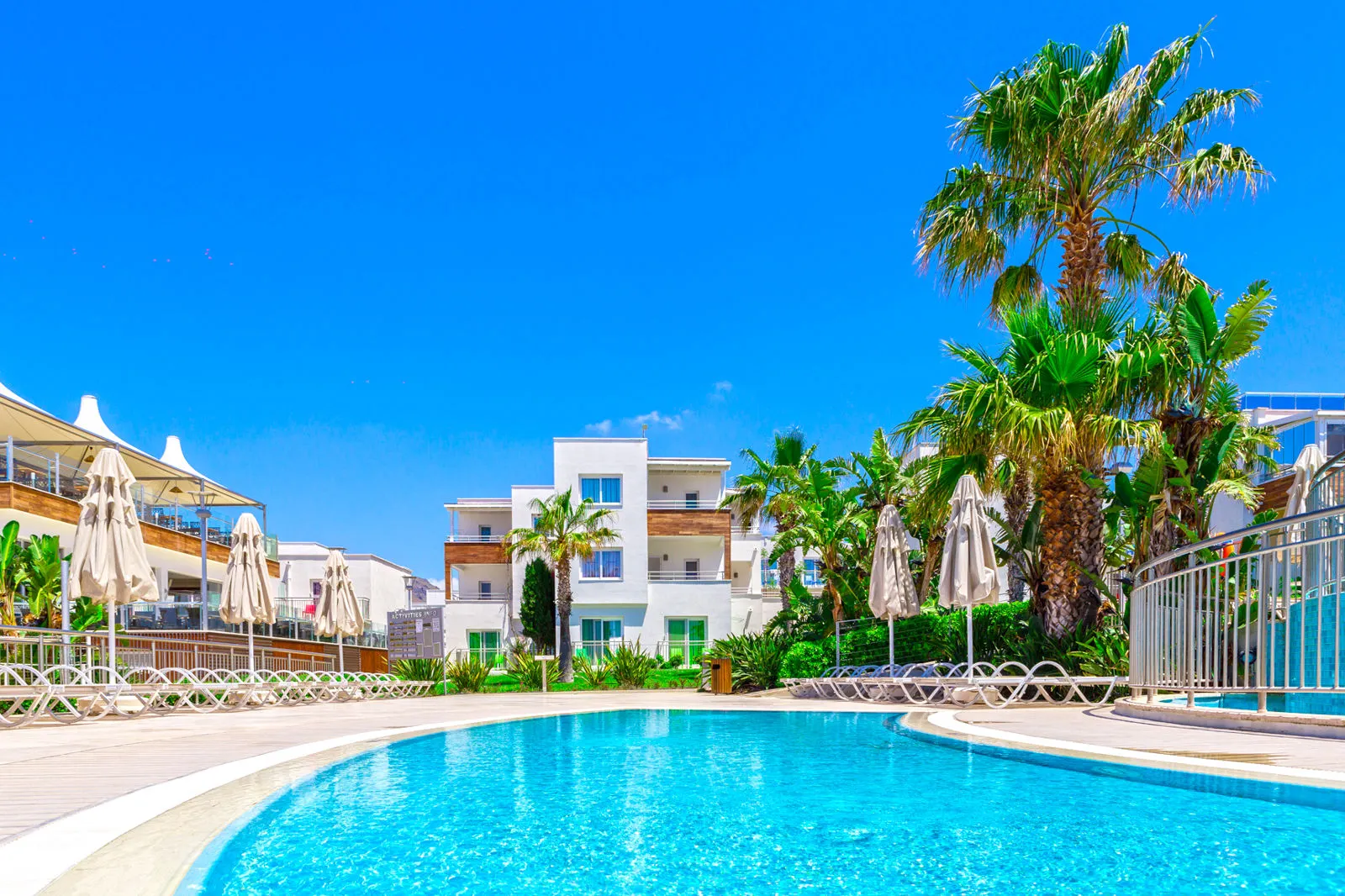 Armonia Holiday Village