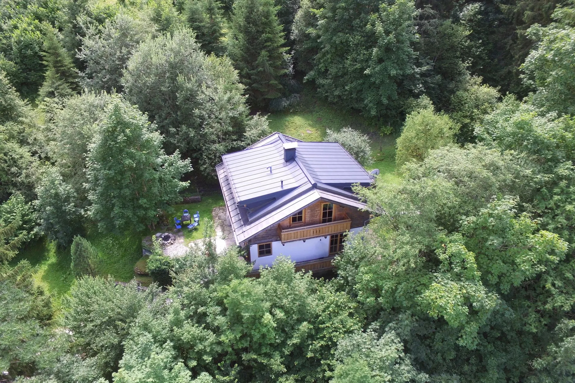 Exterieur vakantiehuis (zomer)