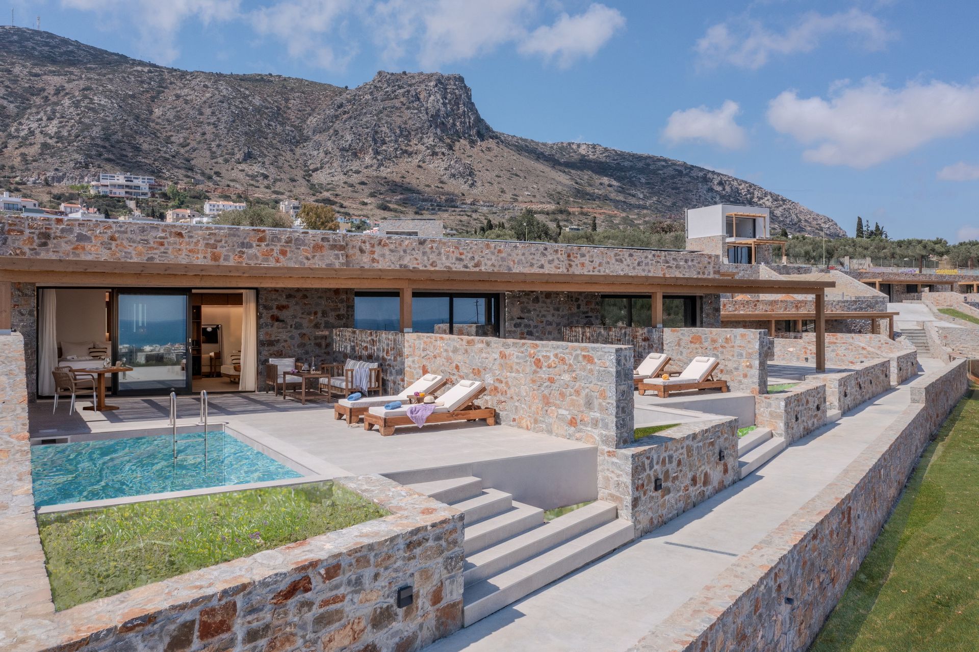 Deos Luxury Suites, foto 9