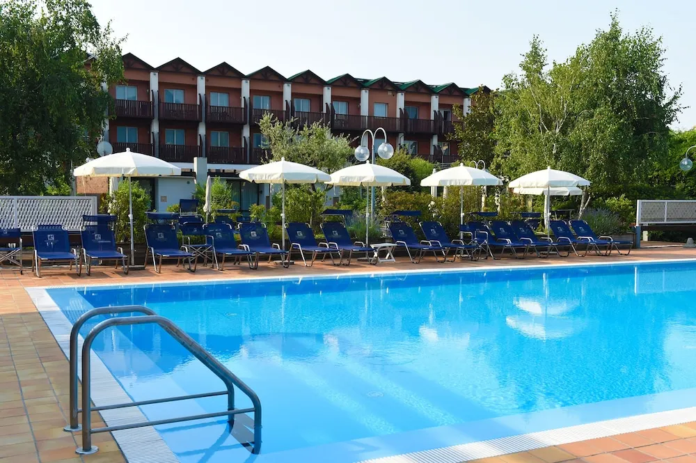 Iseolago Hotel