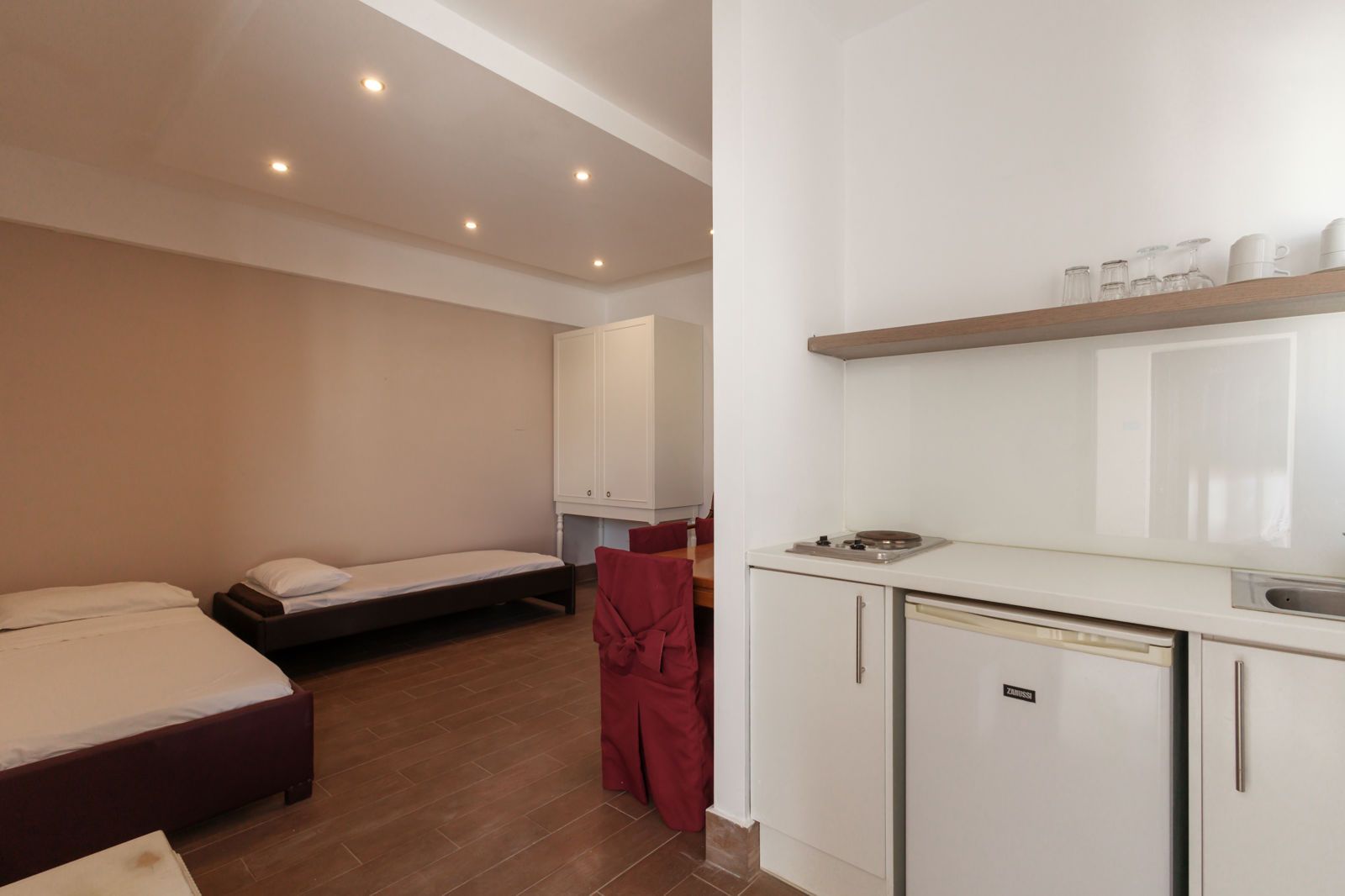 Nami Hotel & Suites, foto 12