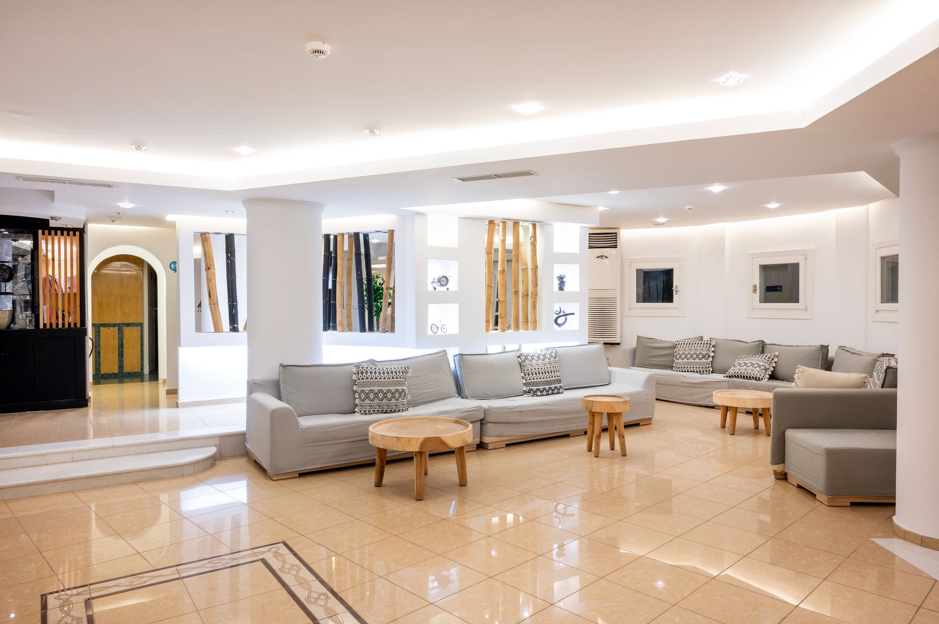 Smy Santorini Suites & Villas, foto 2