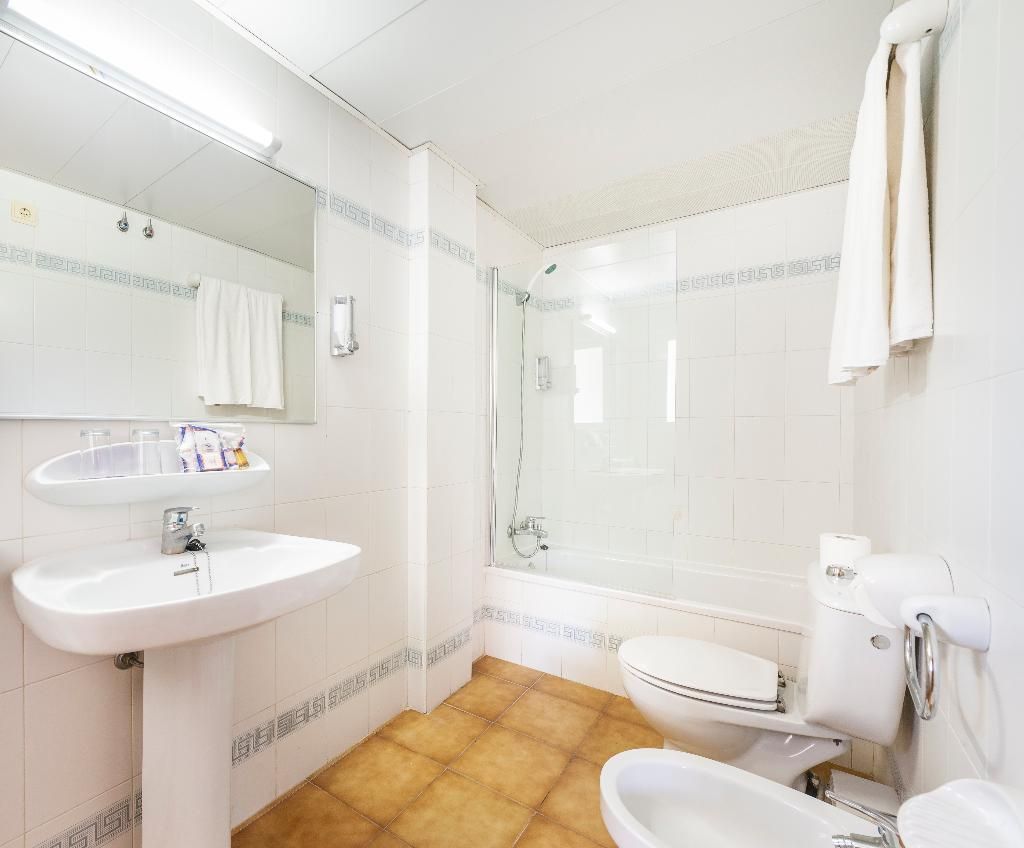 Globales Apartamentos Cala Viñas, foto 9