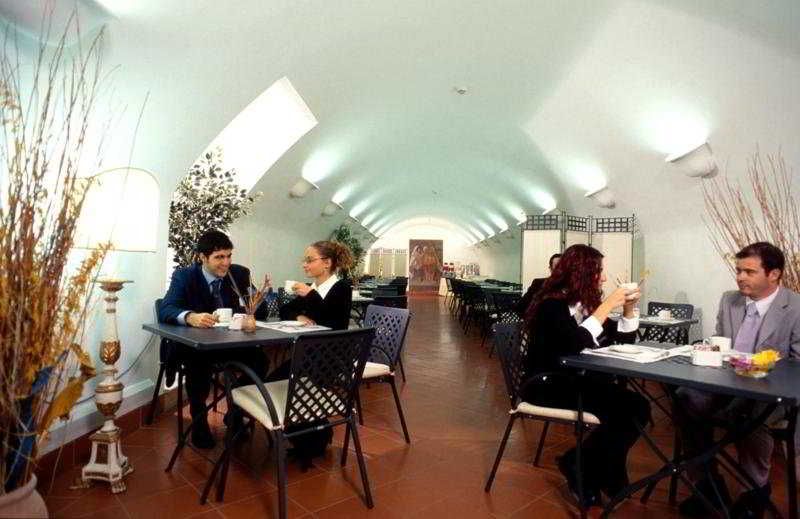 Domus Sessoriana, foto 3