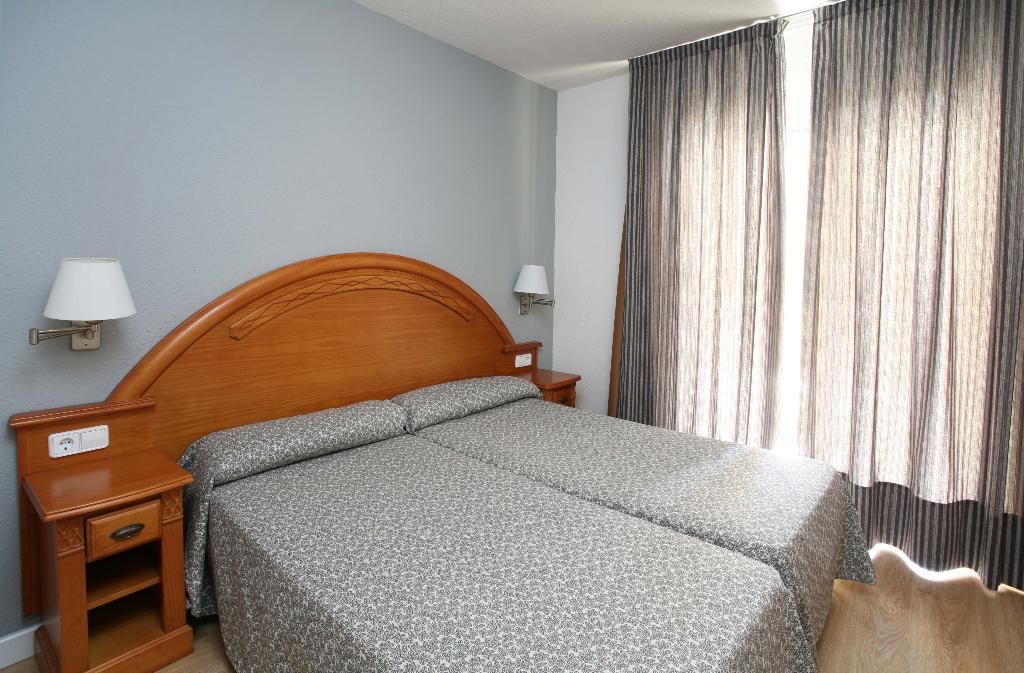 Apartamentos Turísticos Jardines del Plaza, foto 9