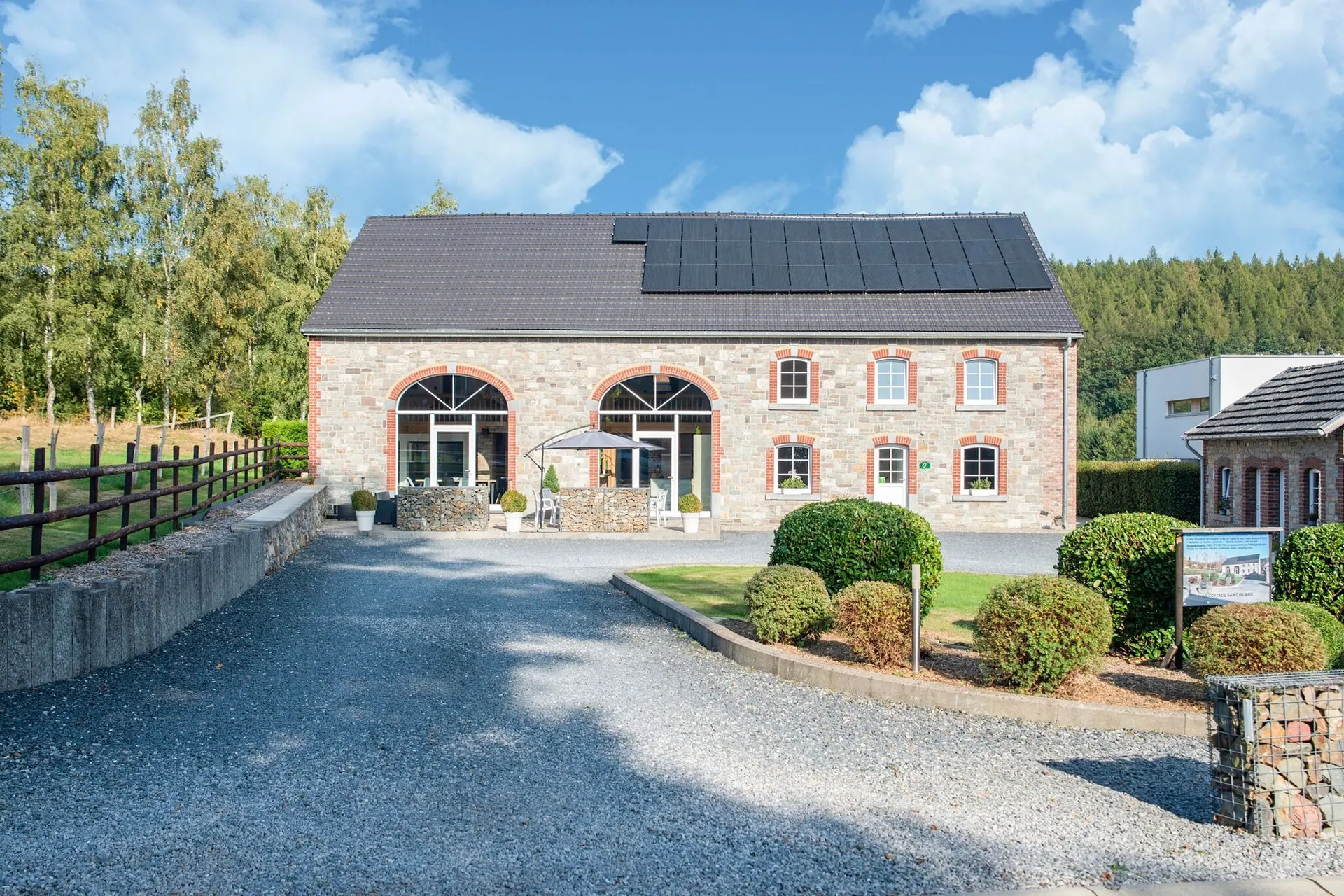 Extérieur maison de vacances (été)