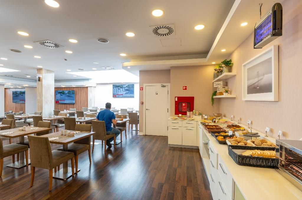 Masa Hotel Almirante, foto 4