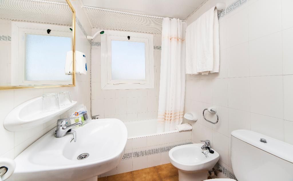 Globales Apartamentos Cala Viñas, foto 12