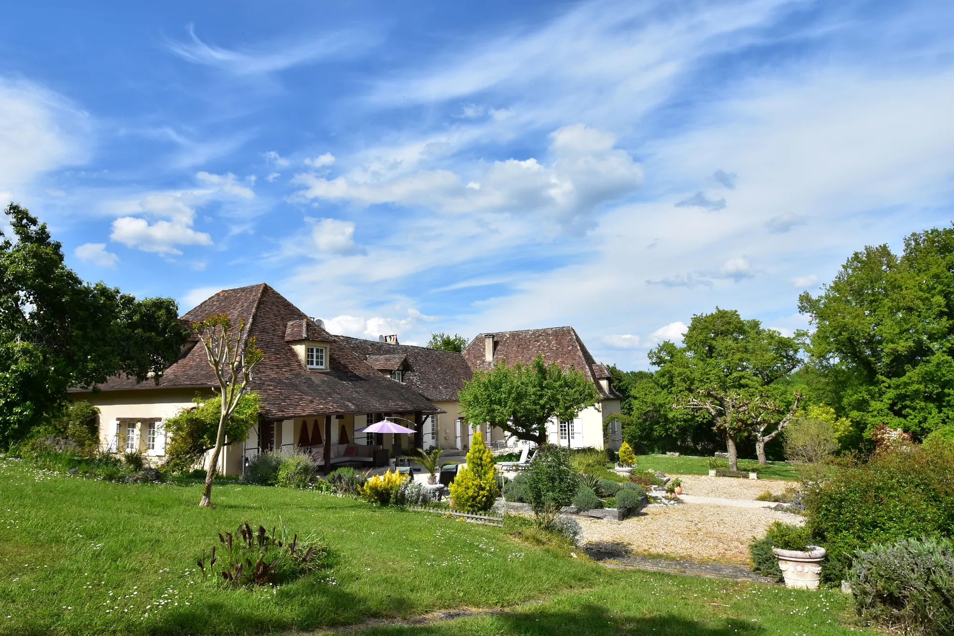 Exterieur vakantiehuis (zomer)
