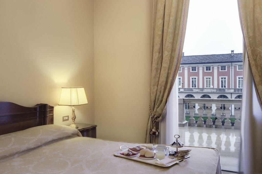 Villa Fenaroli Palace, foto 15