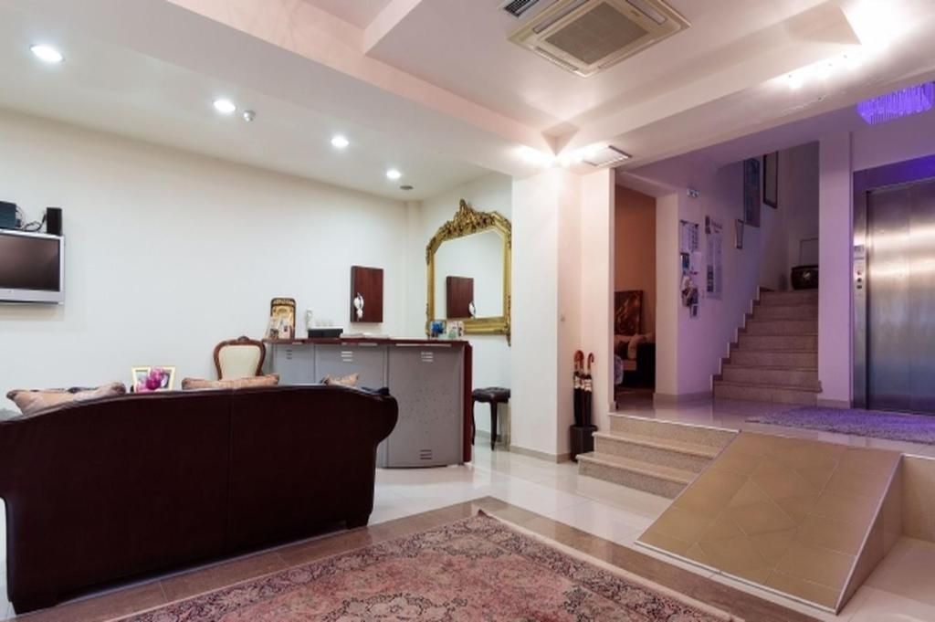 Christina Hotel, foto 2