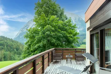 Vue de la maison de vacances (été)