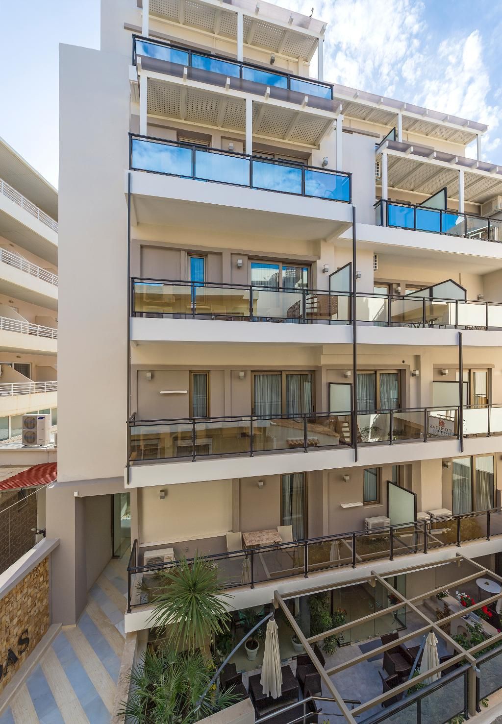 Leonidas Studios & Apartments, foto 8