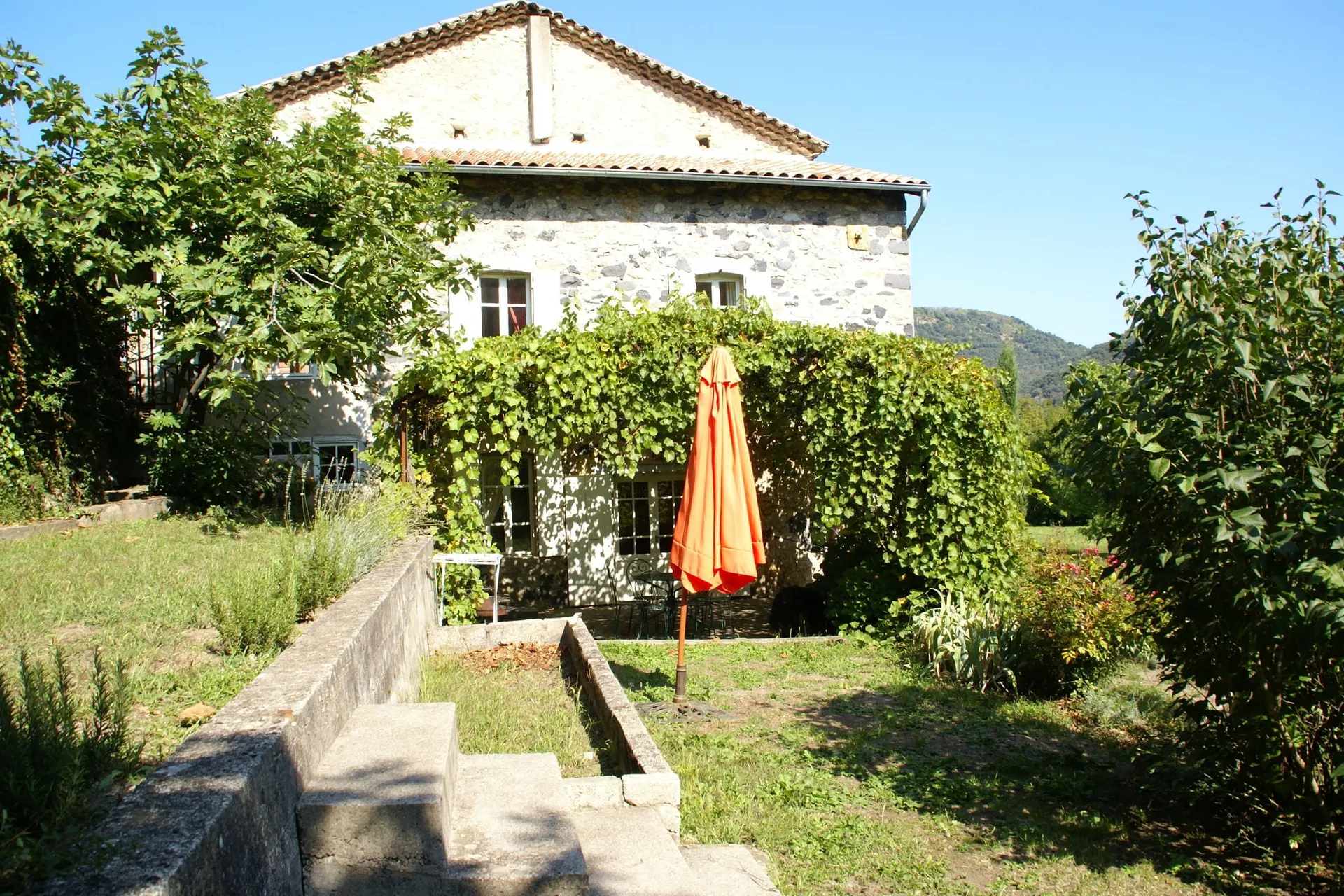 Extérieur maison de vacances (été)