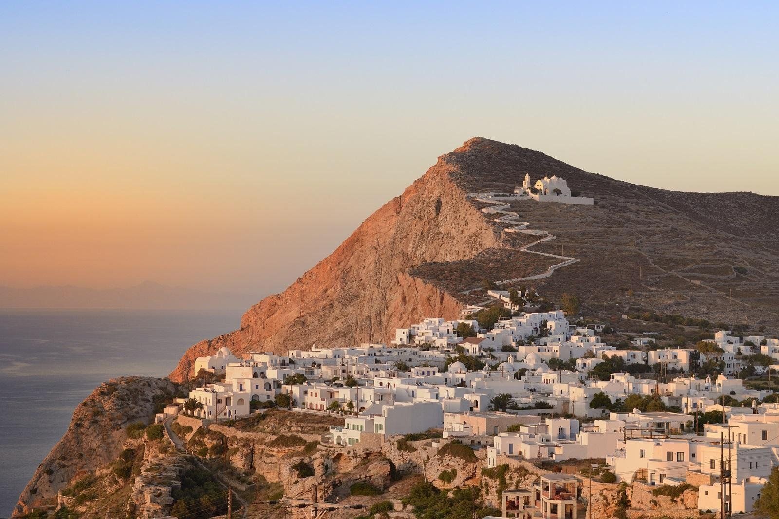 Eilandhoppen 8 dagen Folegandros-Santorini 3*