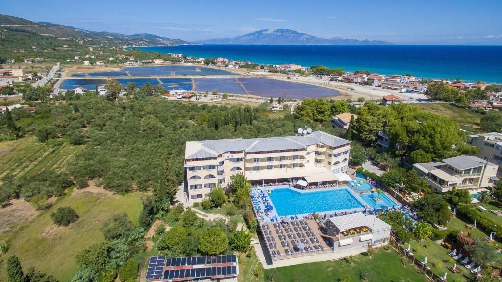 Koukounaria Hotel & Suites, foto 9