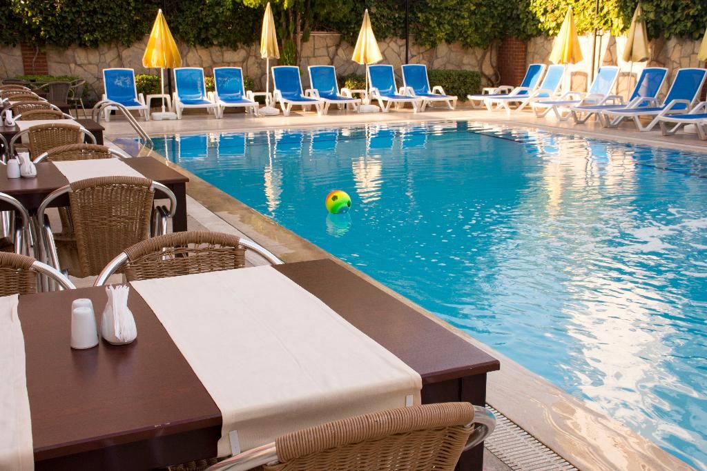 Lara Dinc Hotel, foto 2
