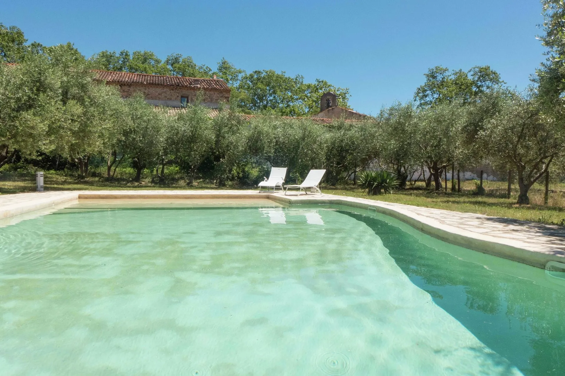 Piscine maison de vacances