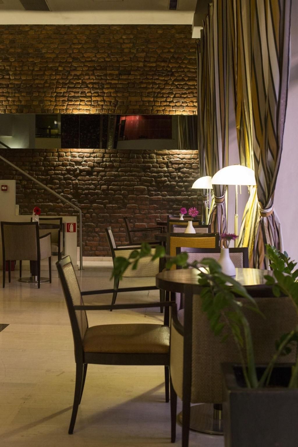 The Tobacco Hotel, foto 11
