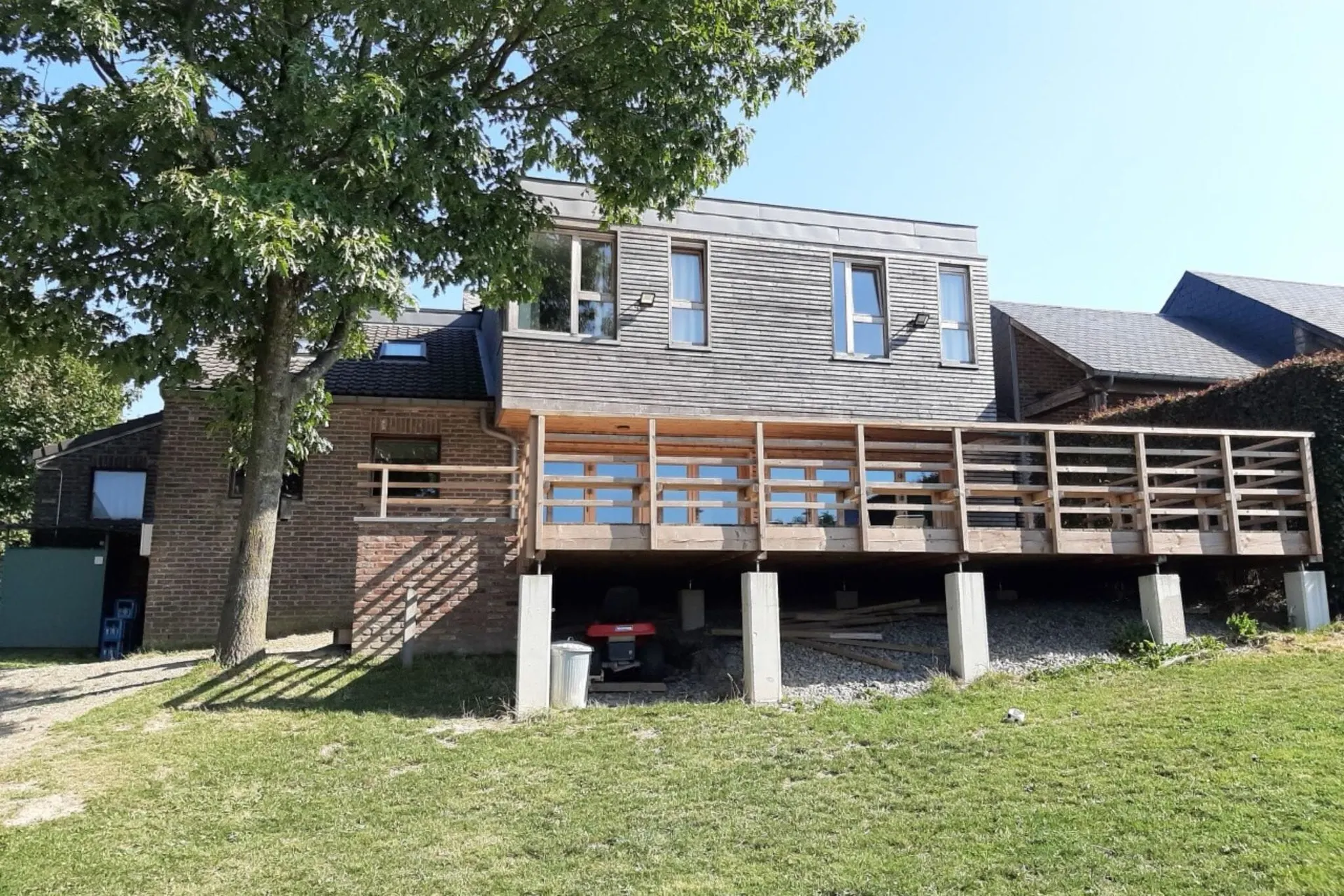 Extérieur maison de vacances (été)