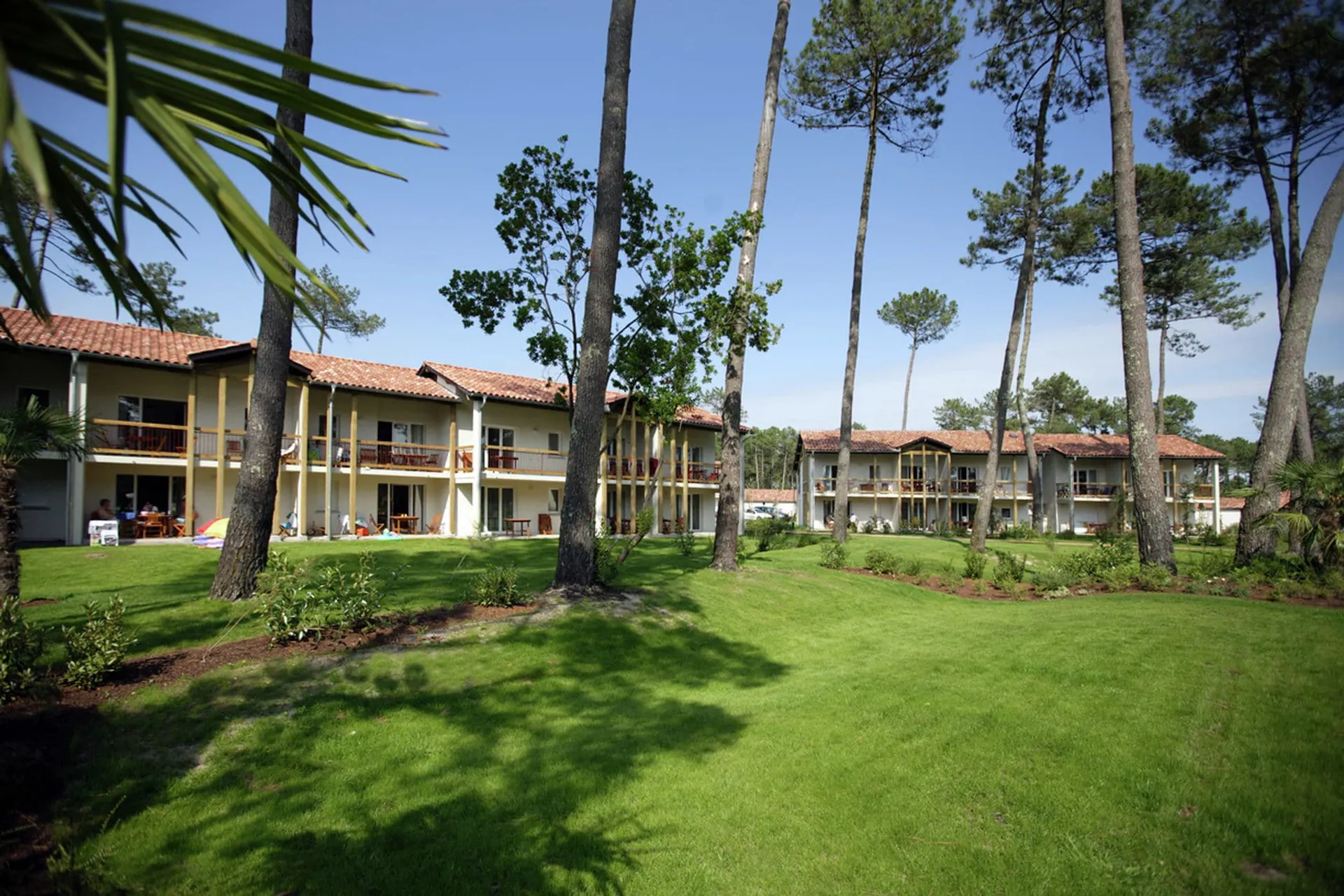 Exterieur vakantiehuis (zomer)