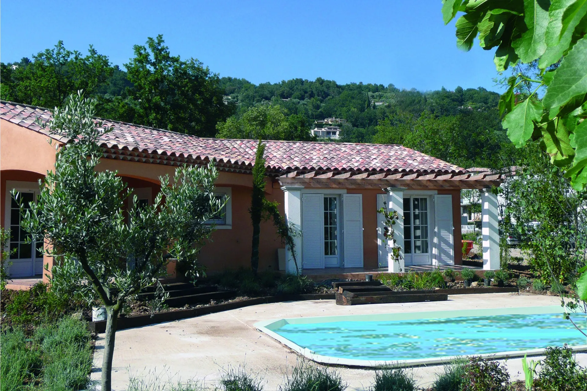 Extérieur maison de vacances (été)