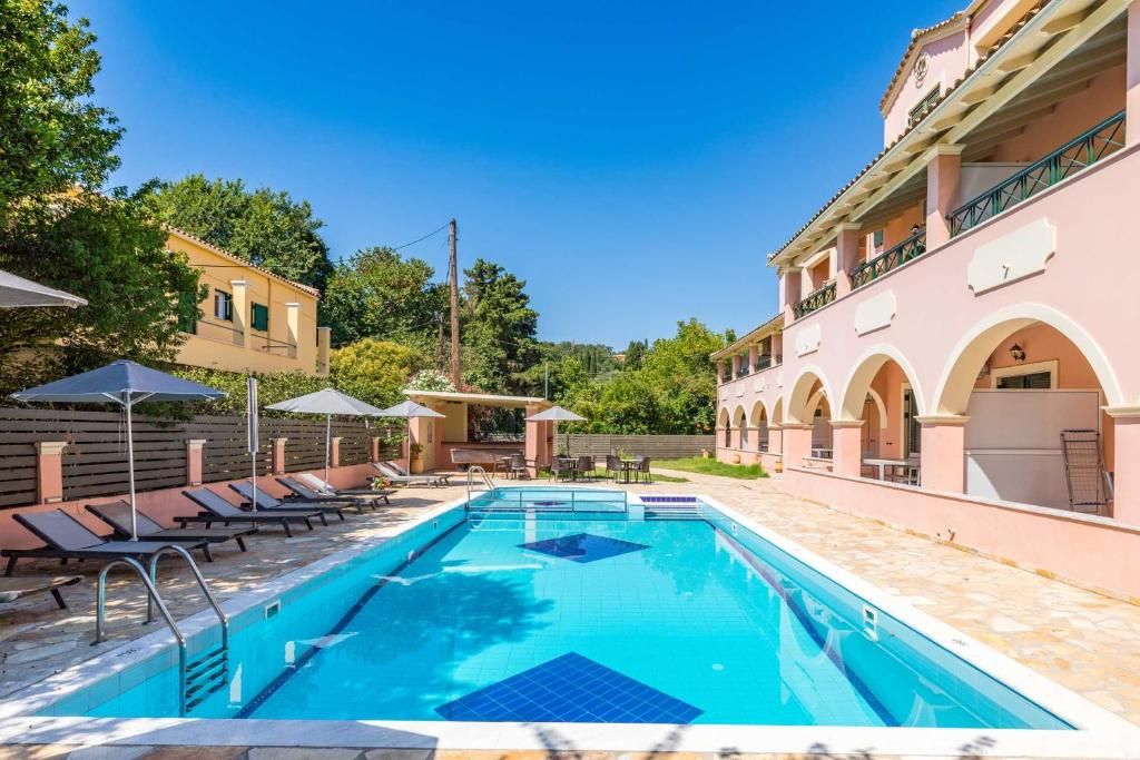 Bella De Lux Apts