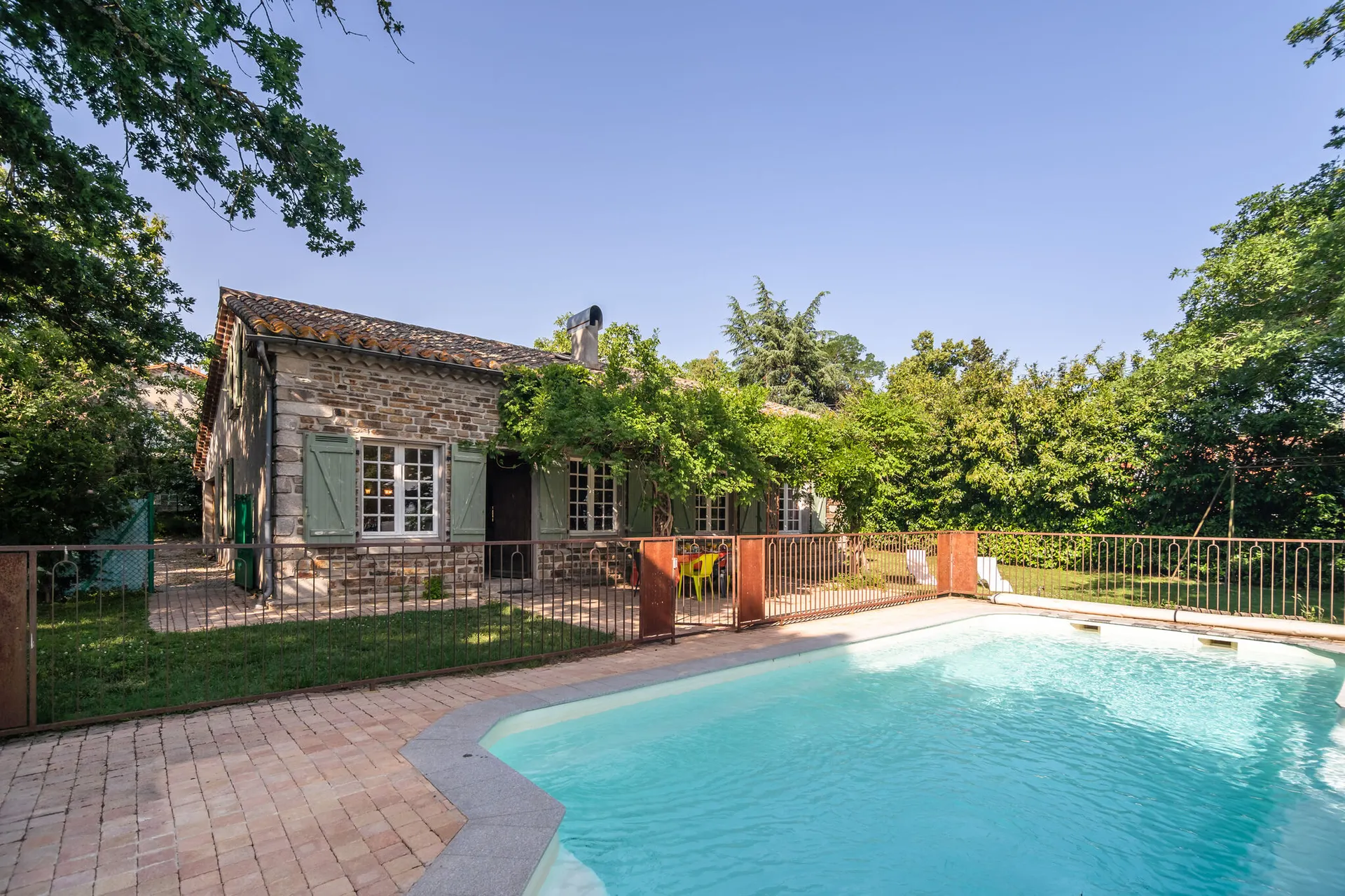 Piscine maison de vacances