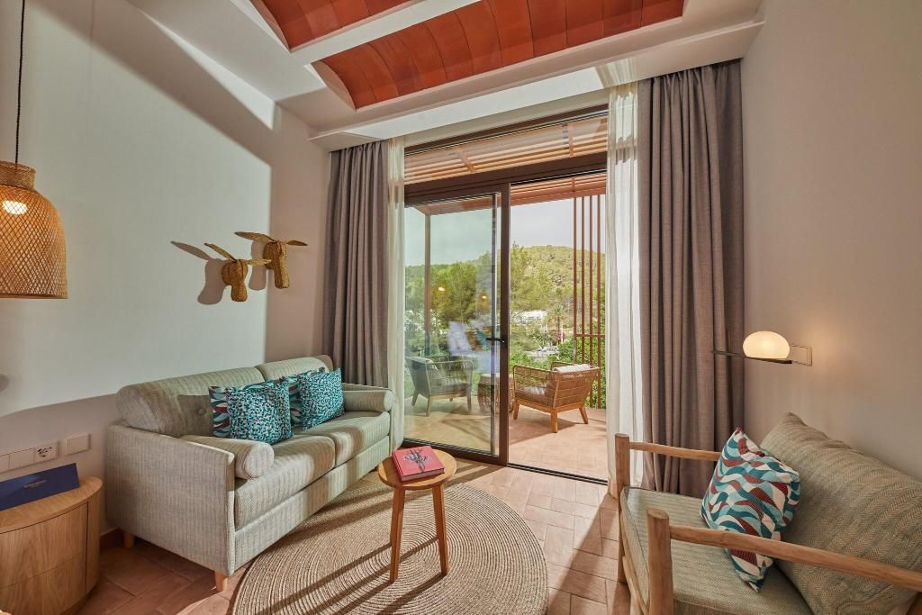 Cala San Miguel Ibiza Resort, Curio Collection by Hilton, foto 11