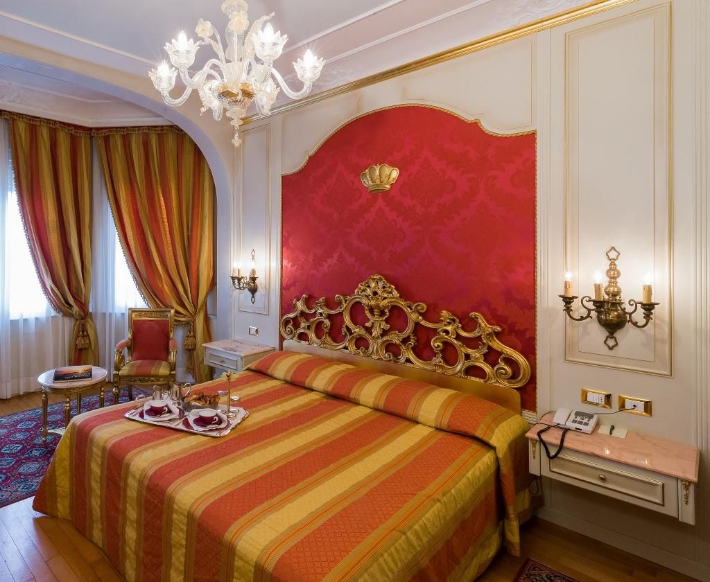 Regina Palace, foto 12