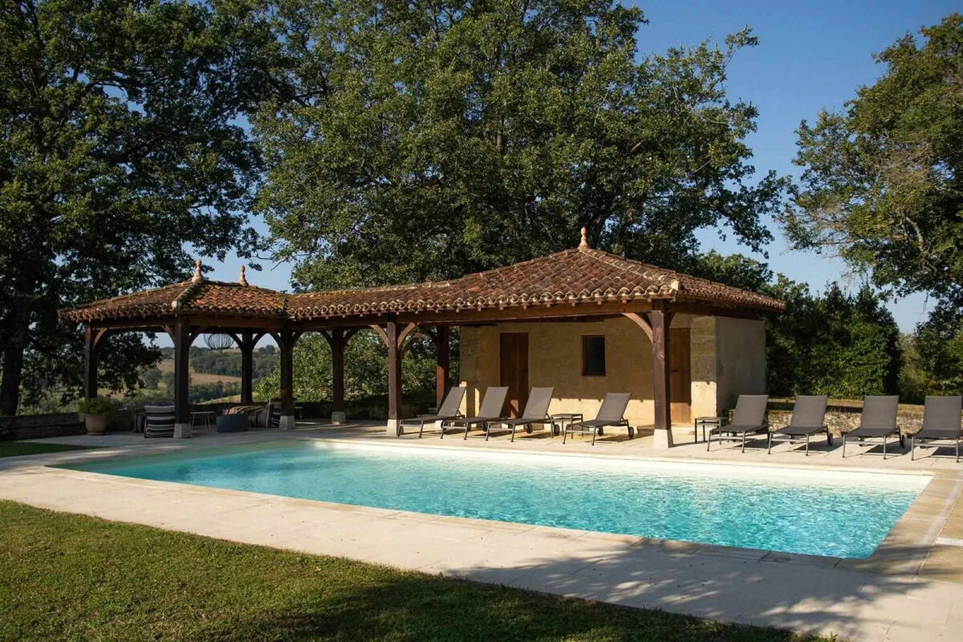 Piscine maison de vacances