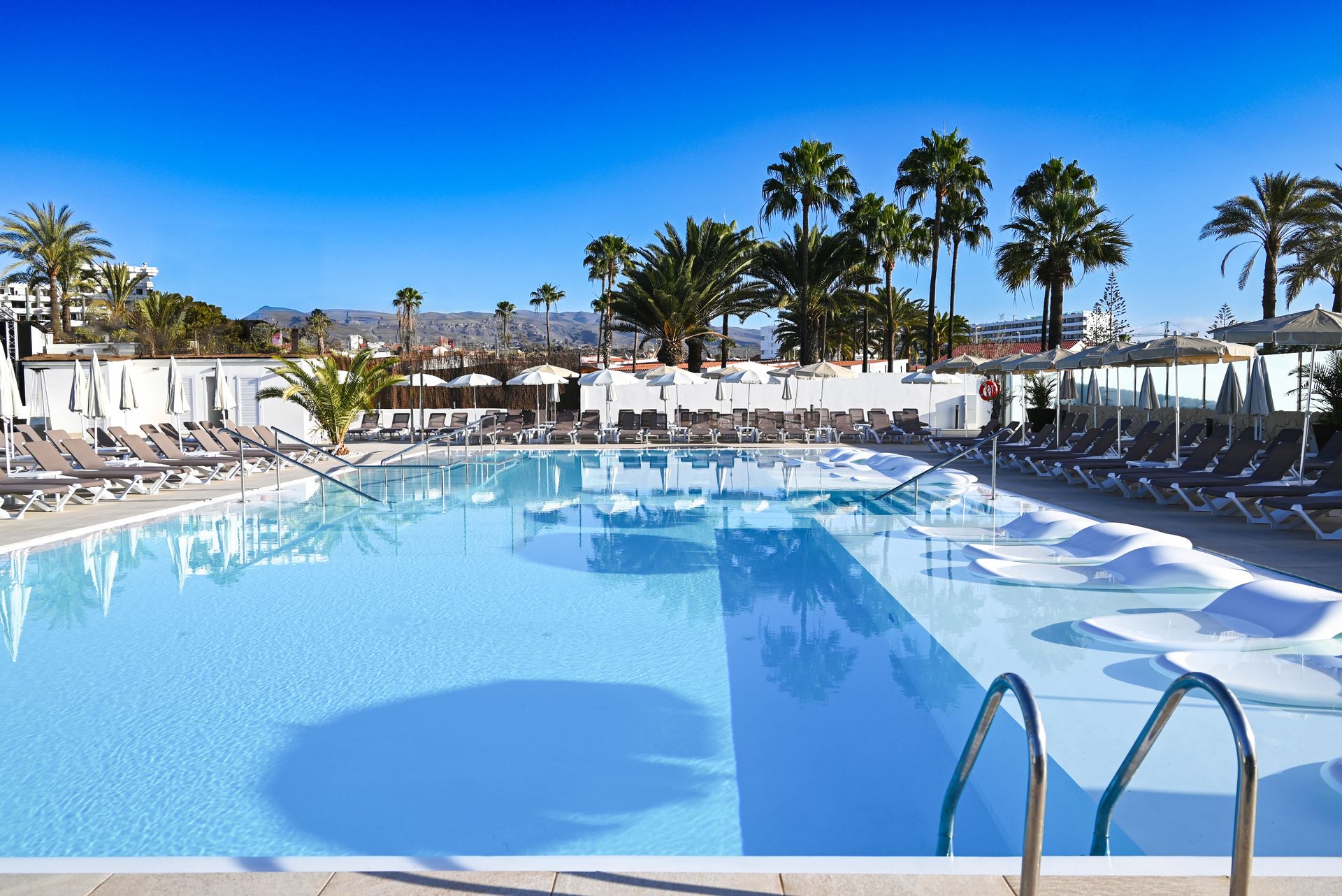 HL Miraflor Suites Hotel, foto 15